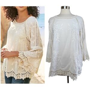 SOFT SURROUNDINGS Embroidered Floral Lace Blouse